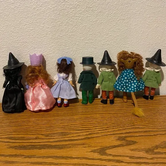 Six of The Wizard of Oz Characters by Madame Alexander - Picture 10 of 12